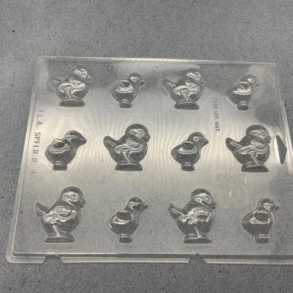Plastic Candy Craft Mold Birds Chicks As Is 12 Cavities